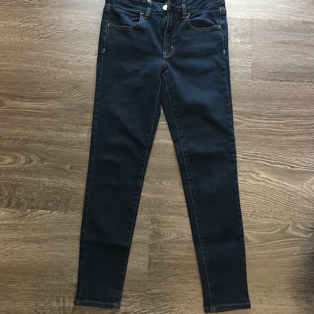 American Eagle size 6 short jegging